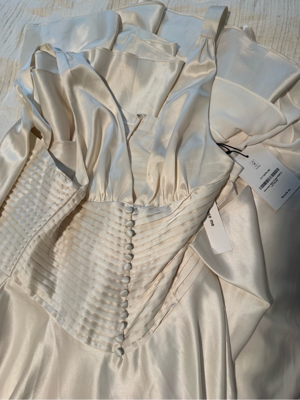 Reformation Arianwen Ivory Satin dress NWT - Picture 5 of 5